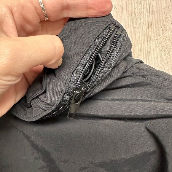 Urban Outfitters black multi pocket windbreaker jacket - Picture 8 of 8